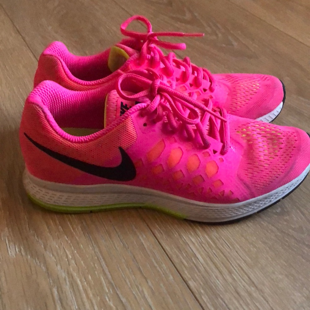 Nike shoes